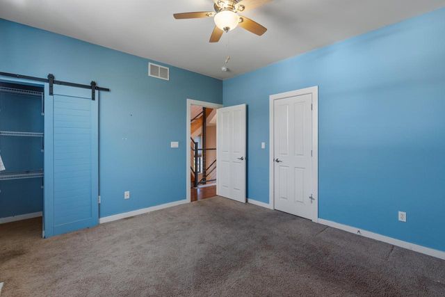 301 Mill Reserve DRIVE, Waukesha, WI 53188