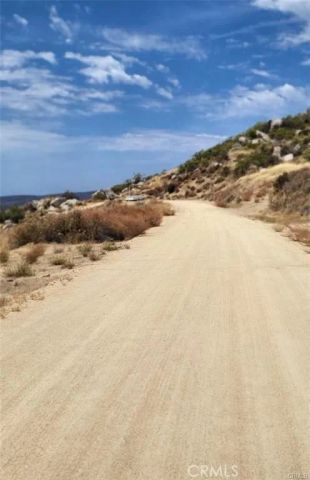 1007 Roan, Aguanga, CA 92536