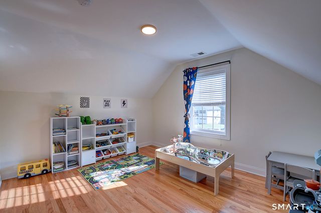 16 Tall Wood Drive, East Hampton, CT 06424