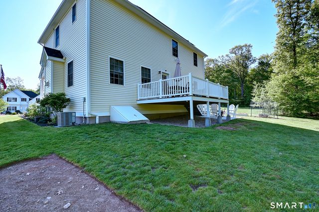 16 Tall Wood Drive, East Hampton, CT 06424