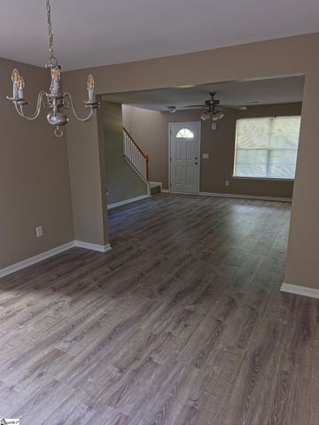 124 Midwood Road, Travelers Rest, SC 29690