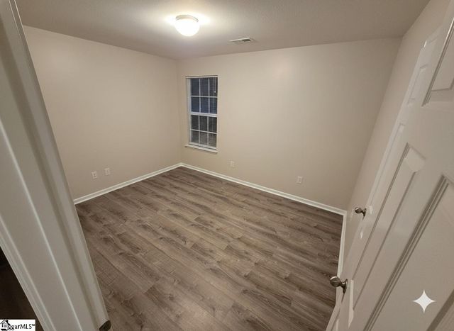 124 Midwood Road, Travelers Rest, SC 29690