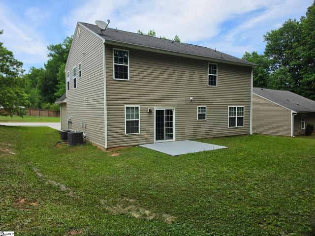 124 Midwood Road, Travelers Rest, SC 29690