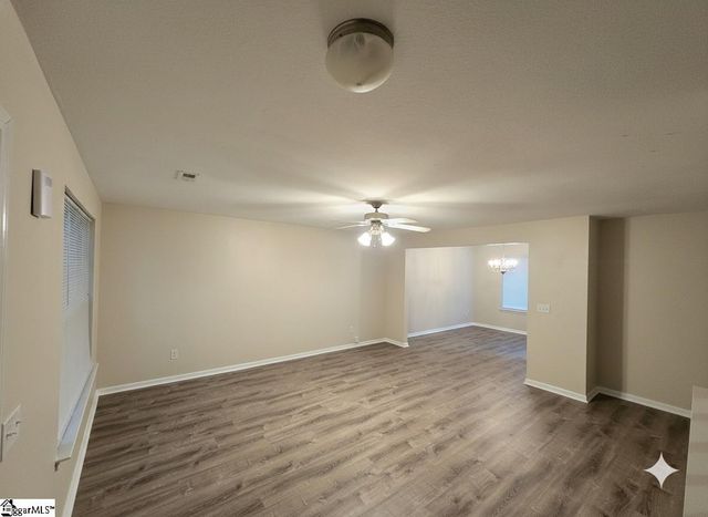 124 Midwood Road, Travelers Rest, SC 29690