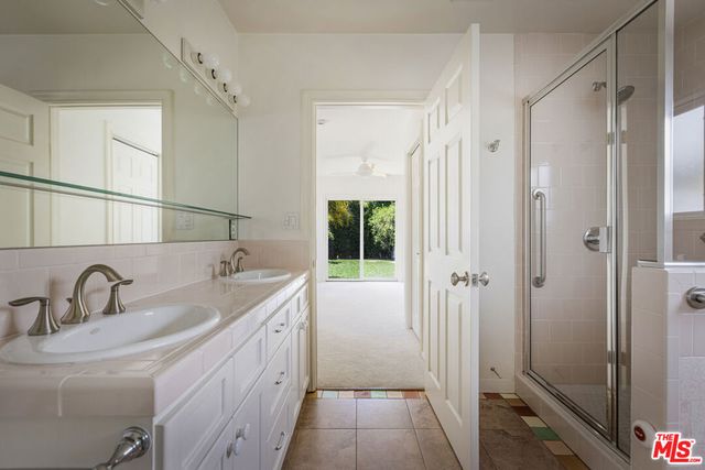 5005 Varna Avenue, Sherman Oaks, CA 91423