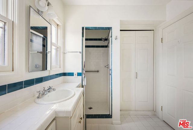 5005 Varna Avenue, Sherman Oaks, CA 91423