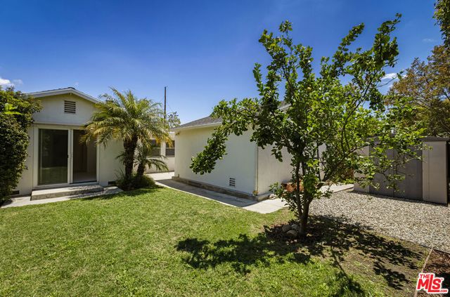 5005 Varna Avenue, Sherman Oaks, CA 91423