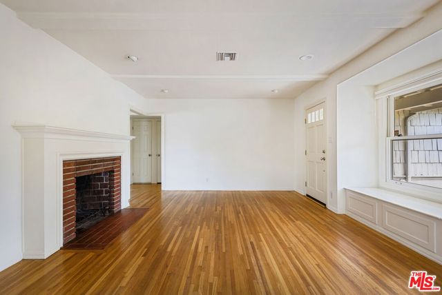 5005 Varna Avenue, Sherman Oaks, CA 91423