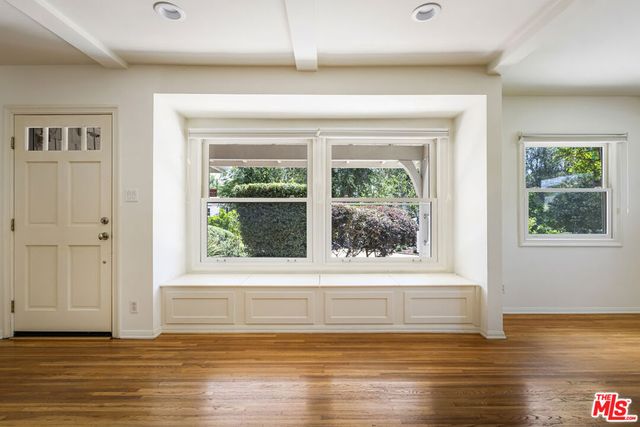 5005 Varna Avenue, Sherman Oaks, CA 91423
