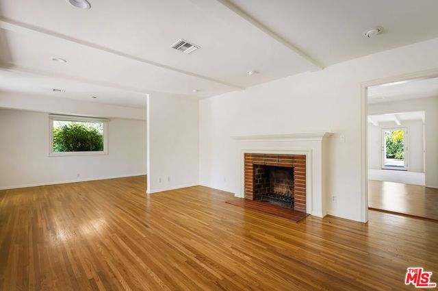 5005 Varna Avenue, Sherman Oaks, CA 91423
