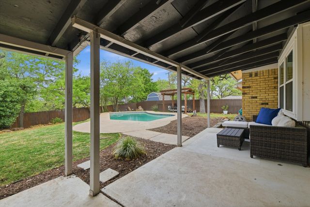 7237 Timberidge Drive, North Richland Hills, TX 76182