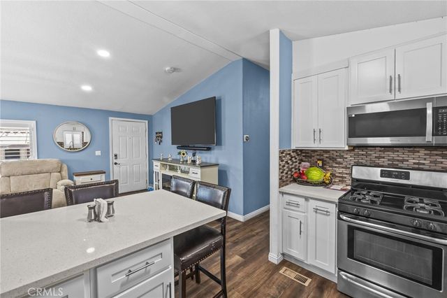 2770 W Lincoln Avenue 3, Anaheim, CA 92801