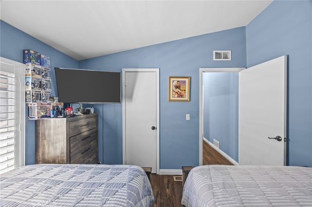 2770 W Lincoln Avenue 3, Anaheim, CA 92801