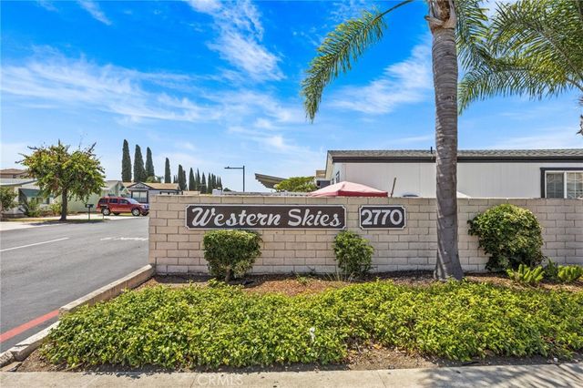 2770 W Lincoln Avenue 3, Anaheim, CA 92801