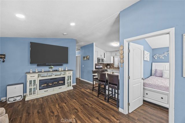 2770 W Lincoln Avenue 3, Anaheim, CA 92801