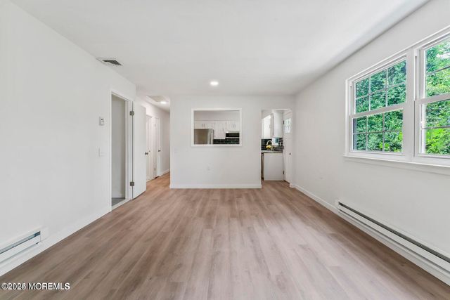 6 Bayberry Lane, Whiting, NJ 08759