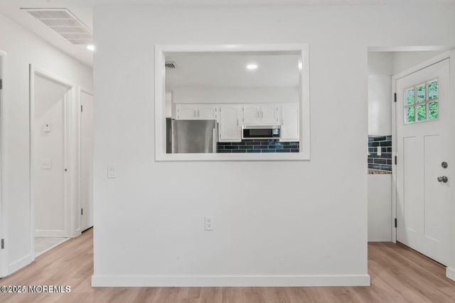 6 Bayberry Lane, Whiting, NJ 08759