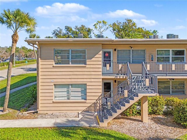 200 36TH AVENUE N 201A, St Petersburg, FL 33704