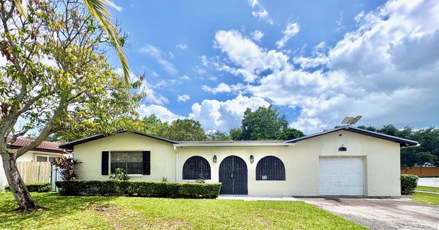 10774 SW 175th Terrace, Miami, FL 33157
