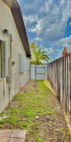 10774 SW 175th Terrace, Miami, FL 33157