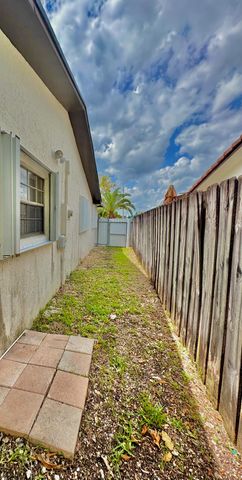 10774 SW 175th Terrace, Miami, FL 33157