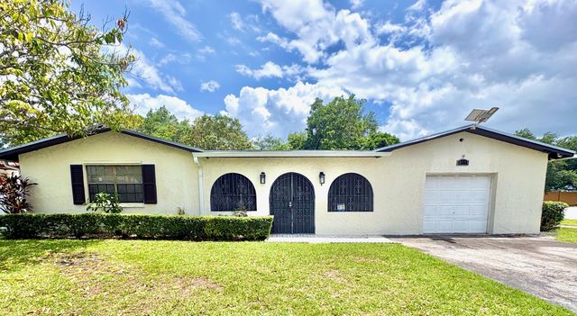 10774 SW 175th Terrace, Miami, FL 33157