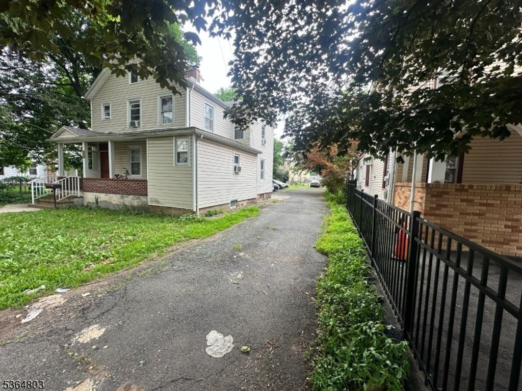 354 E 2Nd St, Plainfield City, NJ 07060 — photo 3