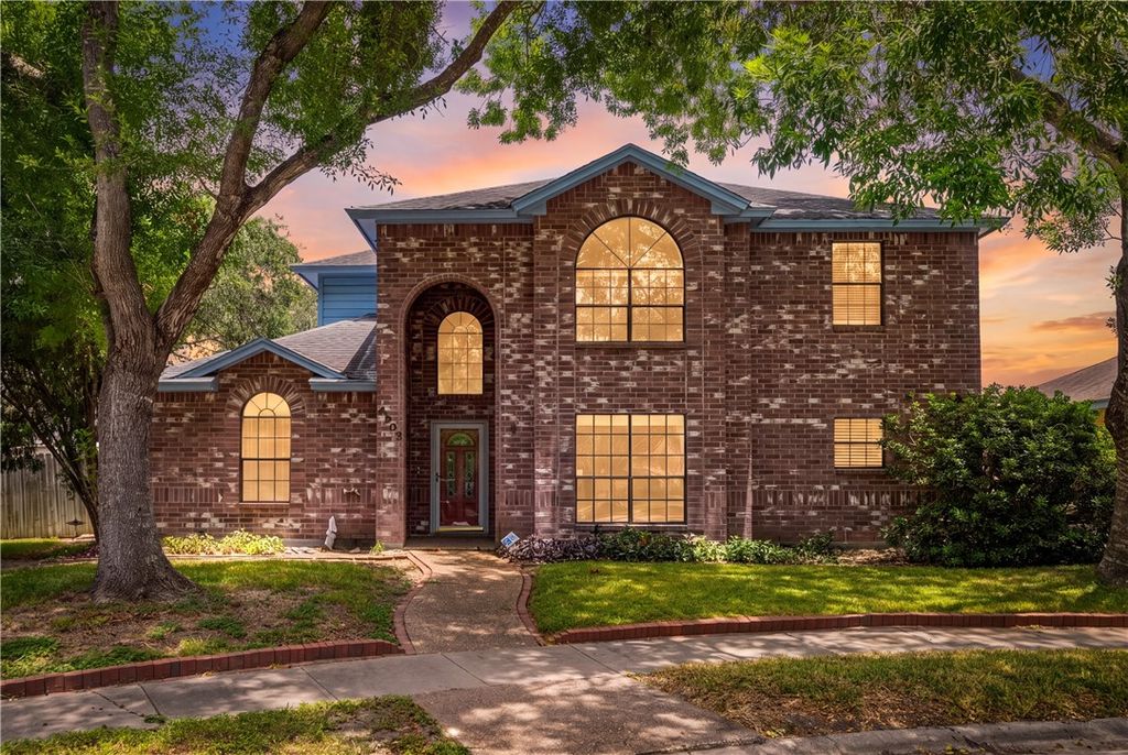 4602 Lomond Dr, Corpus Christi, TX 78413 — exterior
