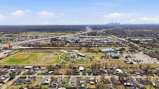 3531 Cedar Hill Lane, Houston, TX 77093