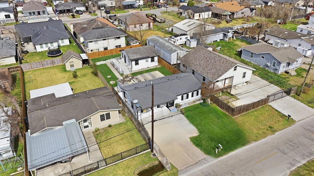 3531 Cedar Hill Lane, Houston, TX 77093