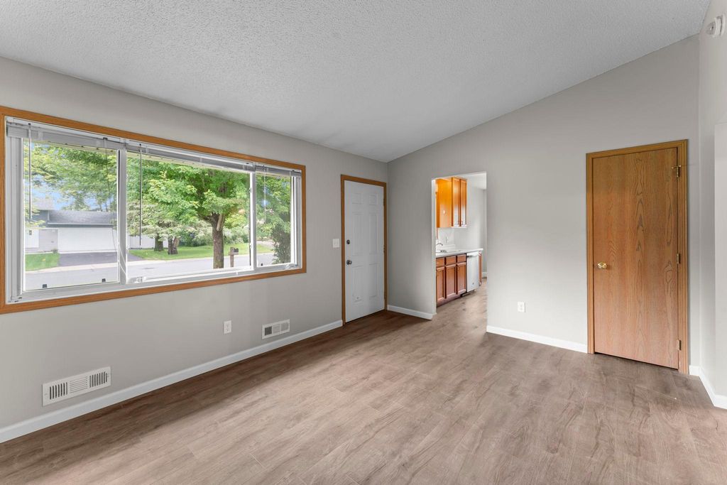 14840 Dallara Avenue W, Rosemount, MN 55068 — photo 2