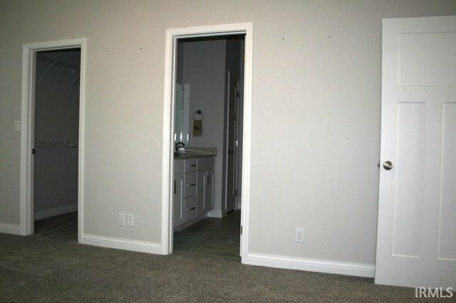 1106 E SOUTH ST., Frankfort, IN 46041