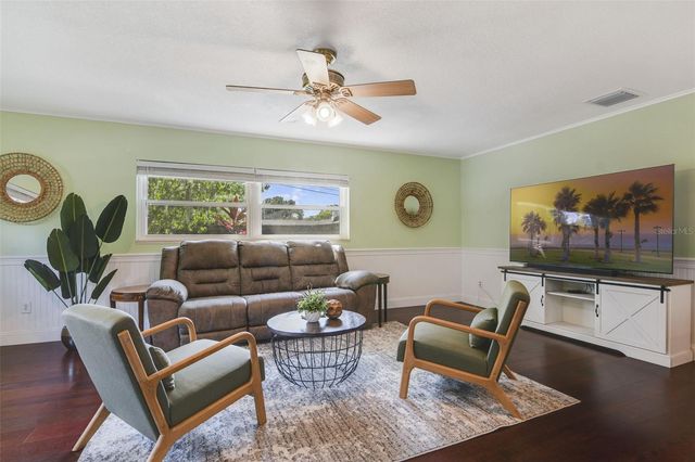 1501 ORANOLE ROAD, Maitland, FL 32751