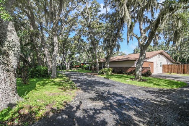 1501 ORANOLE ROAD, Maitland, FL 32751