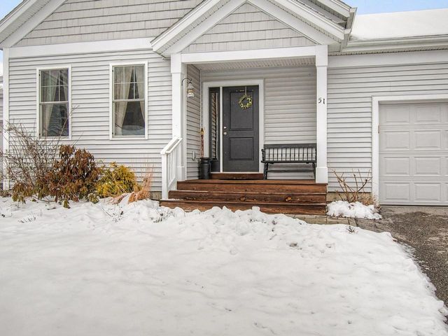 51 Smoke Bush Lane, Essex, VT 05452