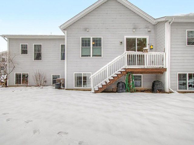 51 Smoke Bush Lane, Essex, VT 05452