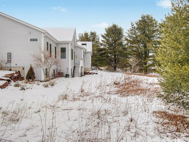 51 Smoke Bush Lane, Essex, VT 05452