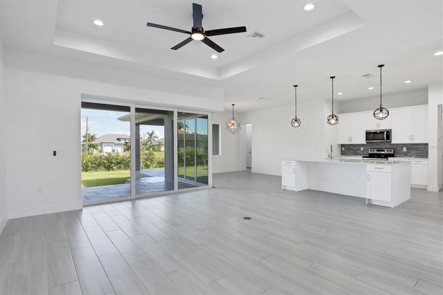 15715 VISCOUNT CIRCLE, Port Charlotte, FL 33981