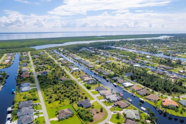 15715 VISCOUNT CIRCLE, Port Charlotte, FL 33981