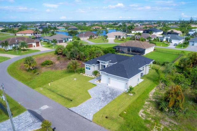 15715 VISCOUNT CIRCLE, Port Charlotte, FL 33981