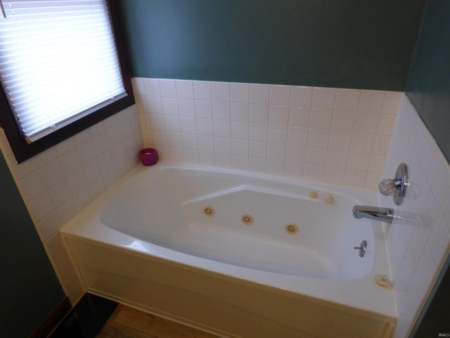 200 Heritage Drive, Delphi, IN 46923