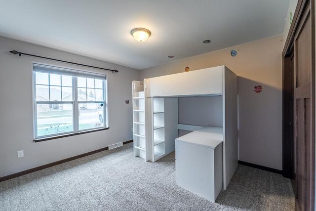 3006 BARCLAY WAY, Weston, WI 54476