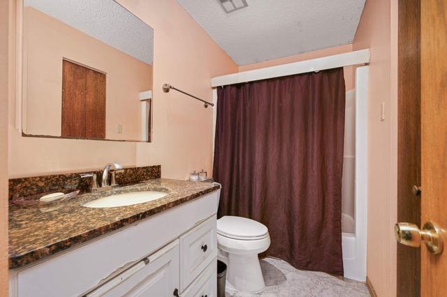 13313 Lakeview Drive, Burnsville, MN 55337