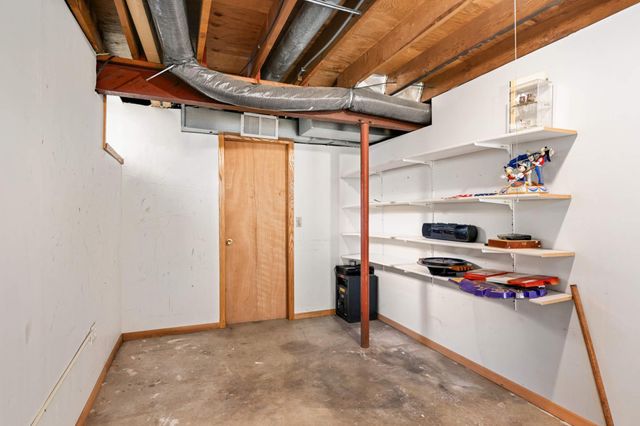 13313 Lakeview Drive, Burnsville, MN 55337