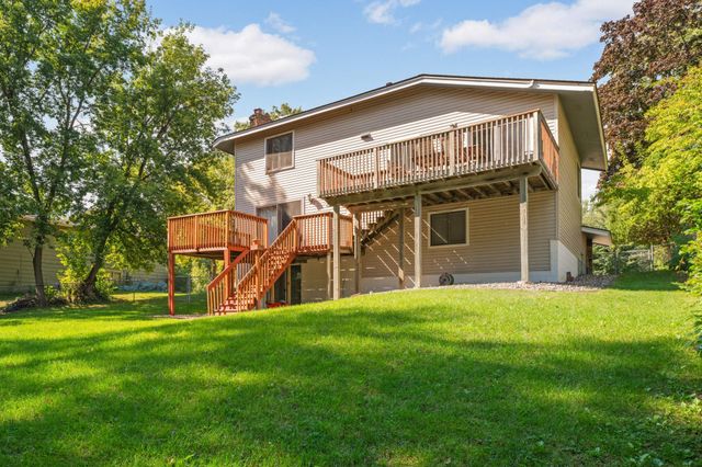 13313 Lakeview Drive, Burnsville, MN 55337