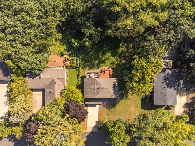 13313 Lakeview Drive, Burnsville, MN 55337