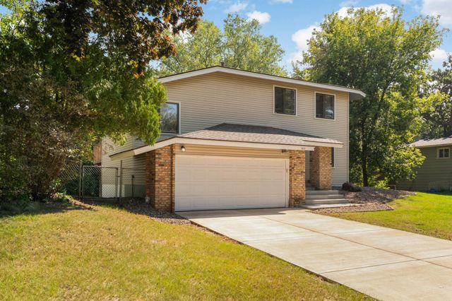 13313 Lakeview Drive, Burnsville, MN 55337