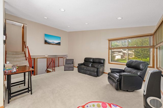 13313 Lakeview Drive, Burnsville, MN 55337