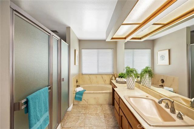 1175 Shane Court, Upland, CA 91784