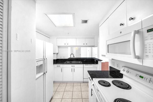 701 Brickell Key Blvd 1911, Miami, FL 33131